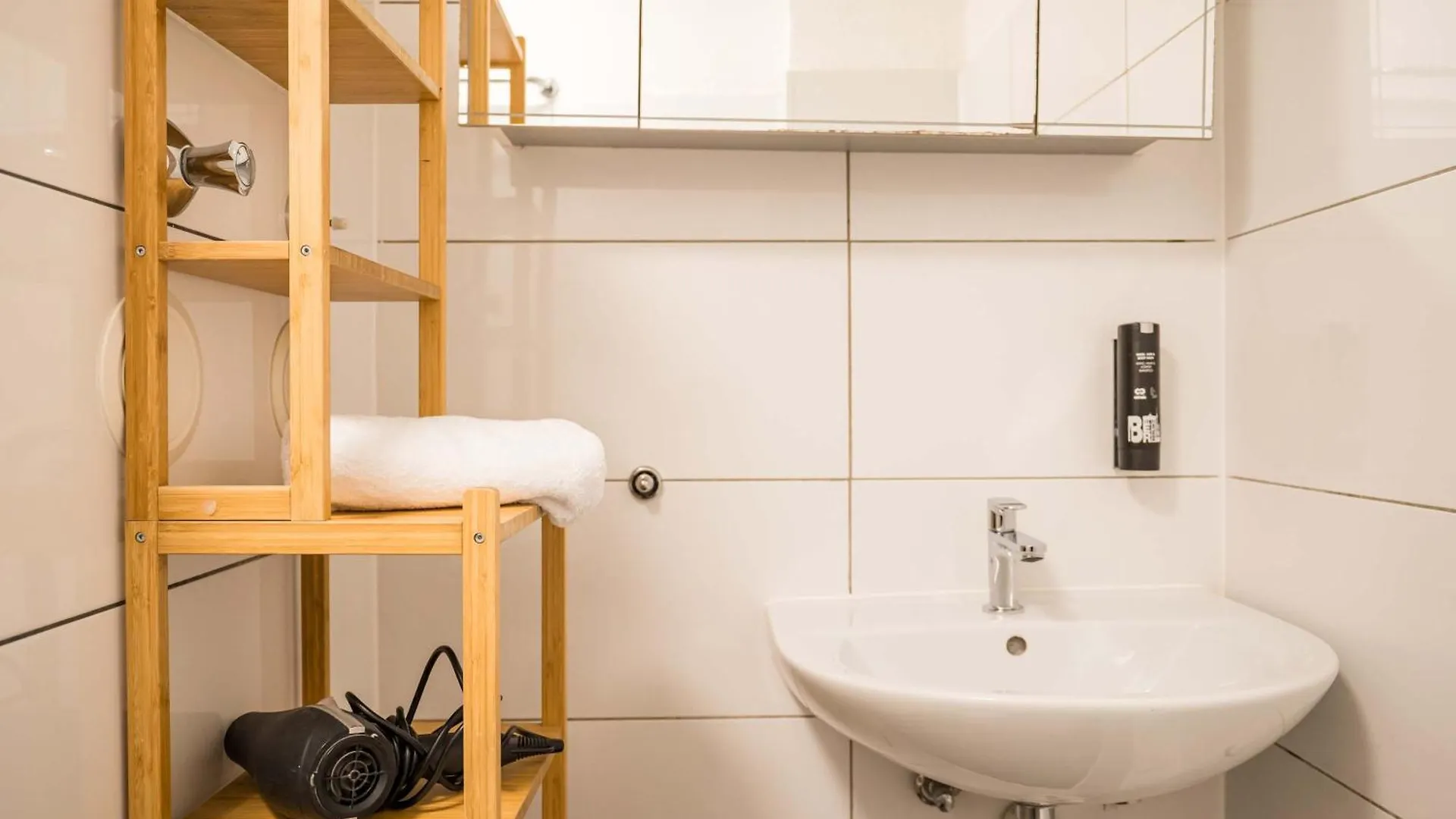 Stylish Apartment In Convinient Location Berlin Allemagne